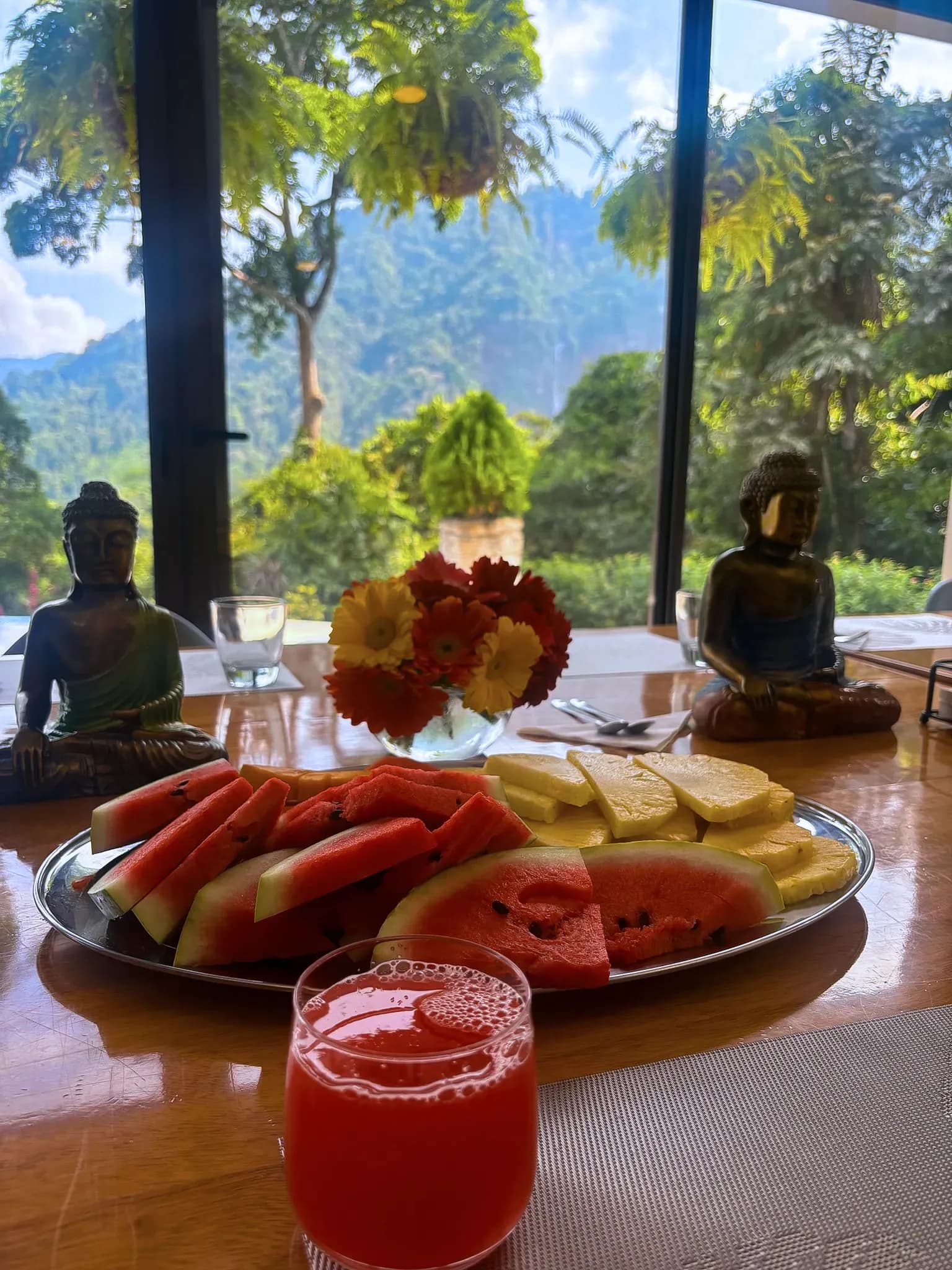 Fruit plate with watermelon and pineapple.