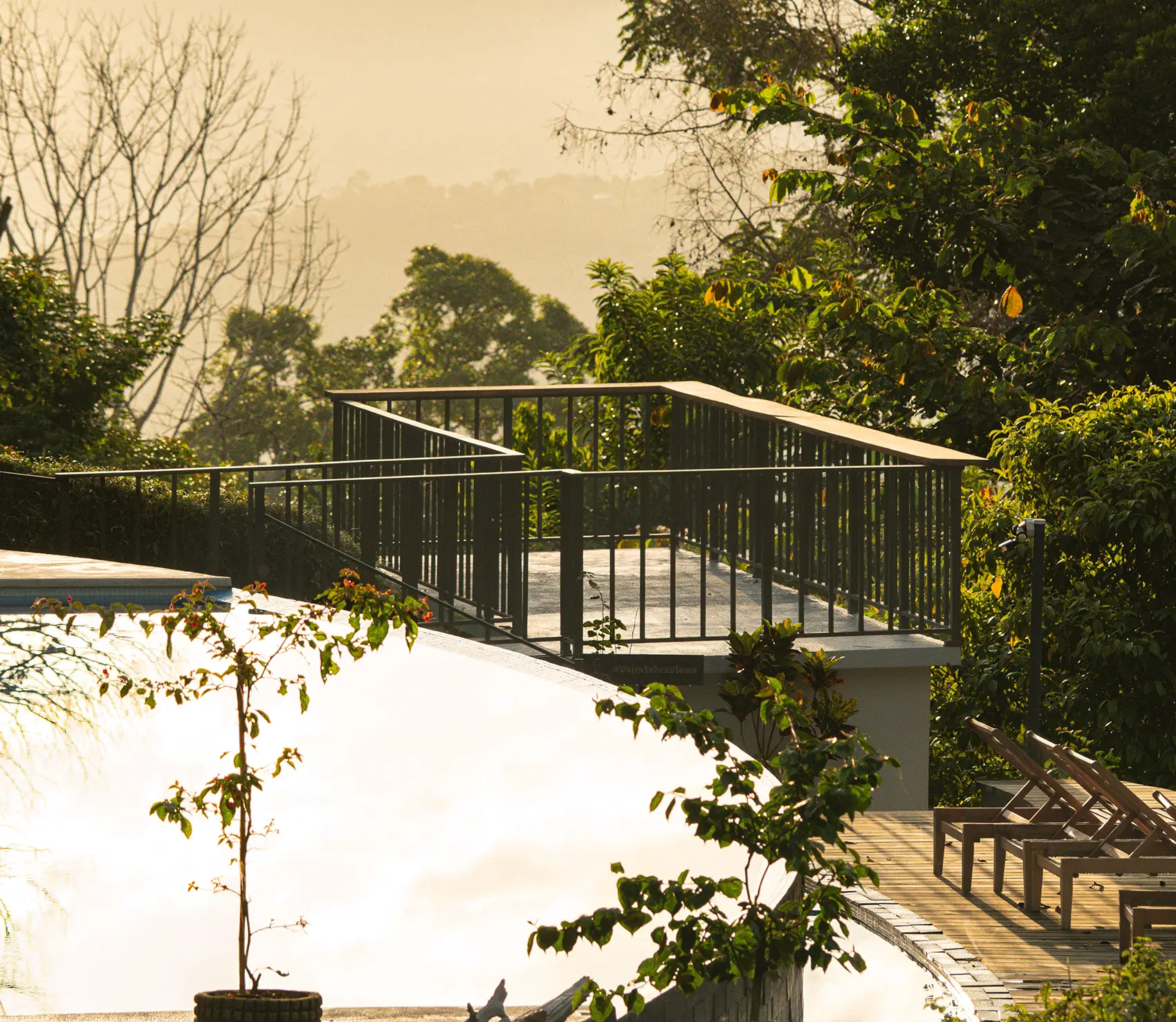 A peaceful sunset jungle overlook at Vajra Jahra Retreat Center, offering breathtaking views and quiet moments of reflection at our corporate retreat venue in Costa Rica.